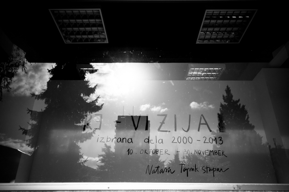 Fotografski dokument razstave Re- vizija, izbrana dela 2000 - 2013, Galerija Velenje, 2013